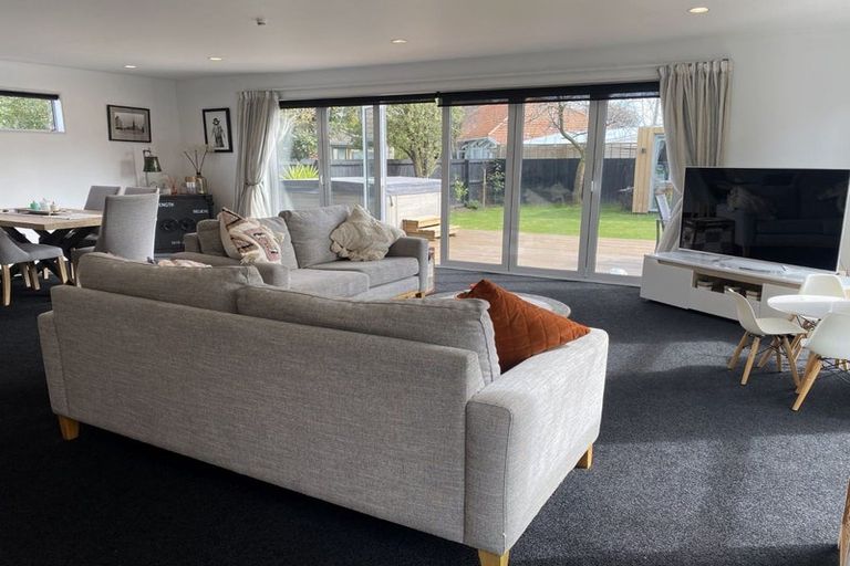 Photo of property in 55 North Parade, Richmond, Christchurch, 8013