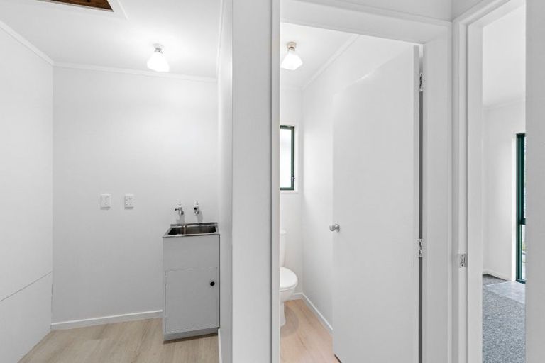 Photo of property in 14 Karaka Street, Otaki Beach, Otaki, 5512