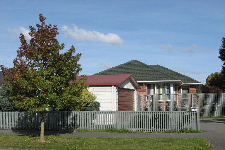 Photo of property in 1/119 Maidstone Road, Ilam, Christchurch, 8041