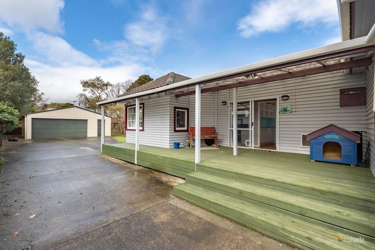 Photo of property in 17 Murray Street, Wallaceville, Upper Hutt, 5018