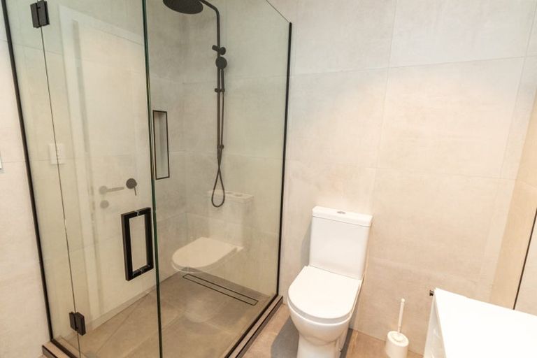 Photo of property in 2/62 Cambridge Terrace, Papatoetoe, Auckland, 2025