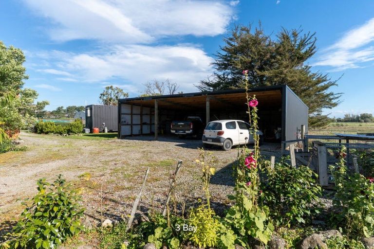 Photo of property in 120 Waihakeke Road, Waihakeke, Carterton, 5792