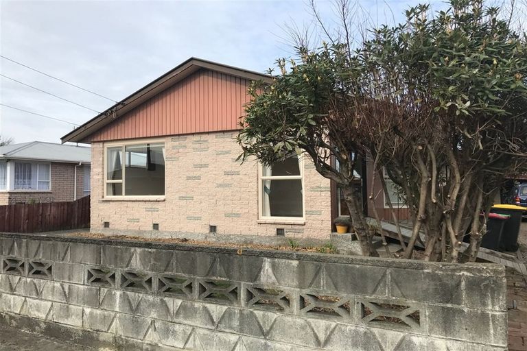 Photo of property in 34 Norrie Street, Redwood, Christchurch, 8051