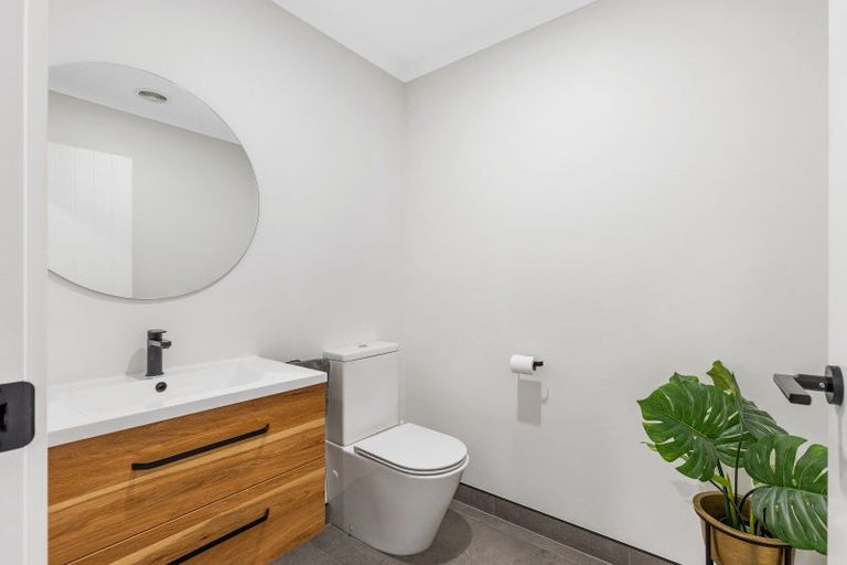 Photo of property in 77 Aranui Road, Kairanga, Palmerston North, 4475