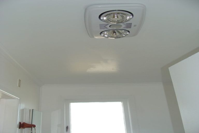 Photo of property in 43 Walworth Avenue, Pakuranga Heights, Auckland, 2010