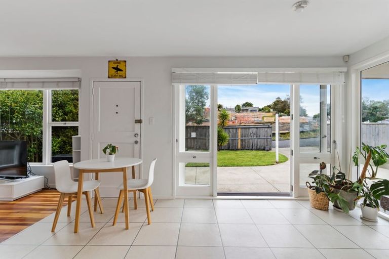 Photo of property in 59 Taurus Crescent, Beach Haven, Auckland, 0626