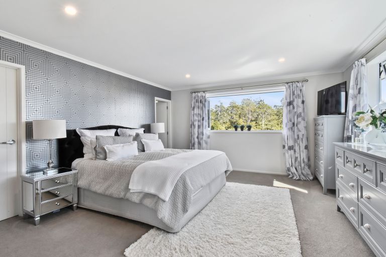 Photo of property in 3 Acqua Place, Karaka, Papakura, 2113