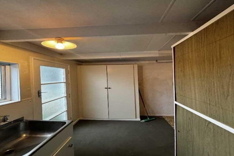 Photo of property in 22a Ballance Street, Lower Vogeltown, New Plymouth, 4310