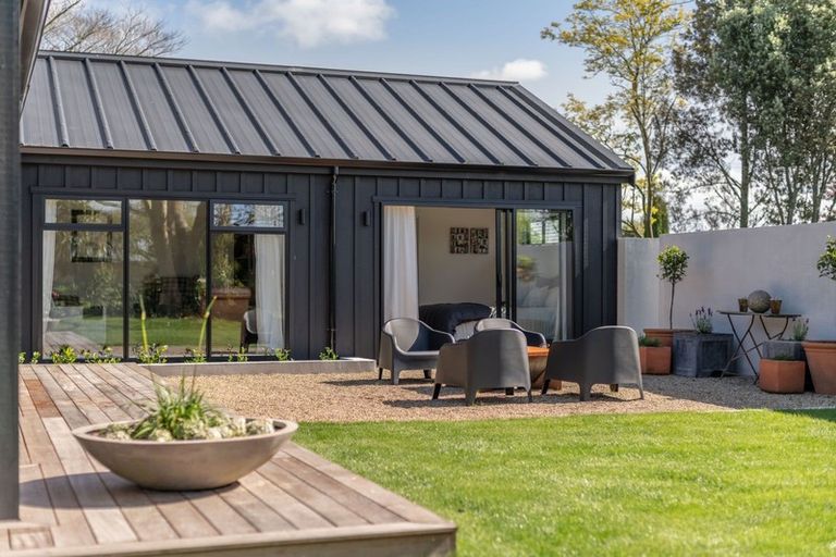 Photo of property in 1 De La Mare Drive, Leamington, Cambridge, 3432