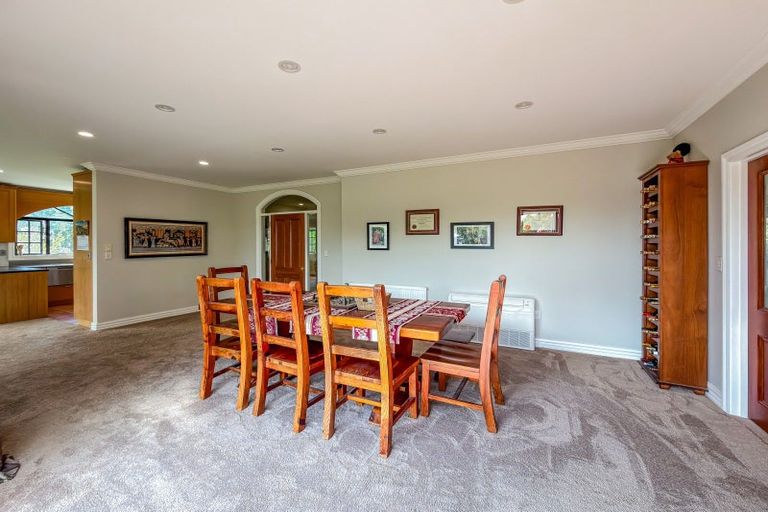 Photo of property in 1240 Brydone Glencoe Road, Pebbly Hill, Invercargill, 9872