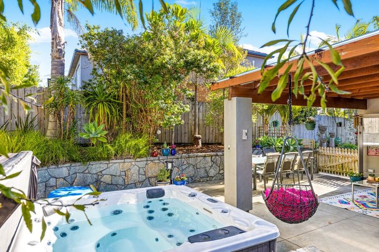 Photo of property in 12 Gold Street, Albany Heights, Auckland, 0632