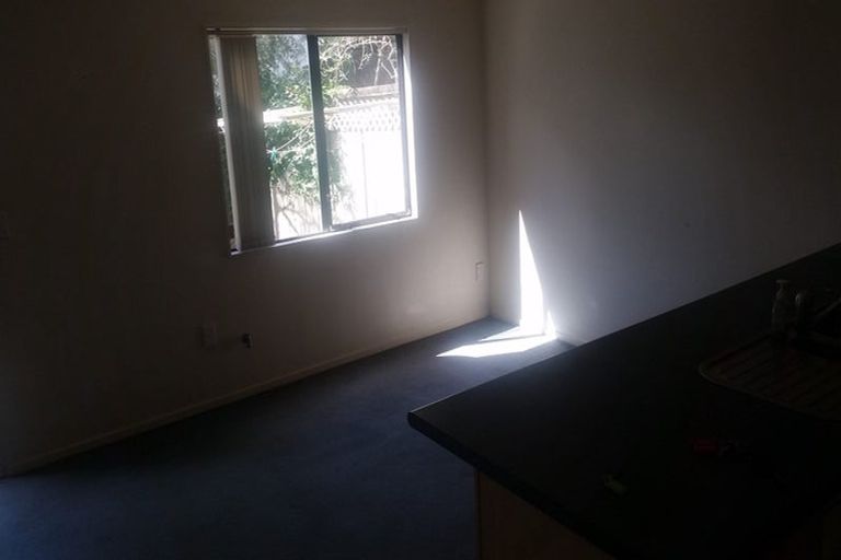 Photo of property in 12/3 Orwell Road, Greenhithe, Auckland, 0632