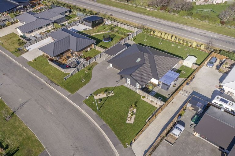 Photo of property in 7 Claremont Crescent, Amberley, 7410