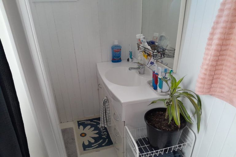 Photo of property in 57 Wellington Road, Kilbirnie, Wellington, 6022