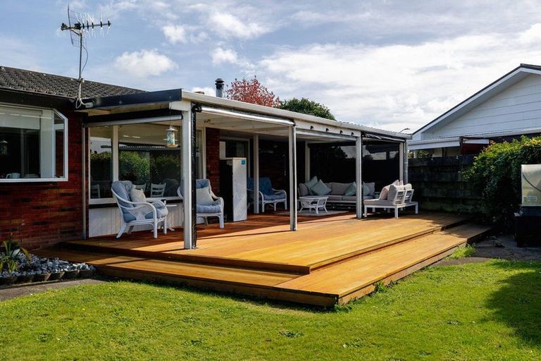 Photo of property in 19 Anaru Place, Awapuni, Palmerston North, 4412