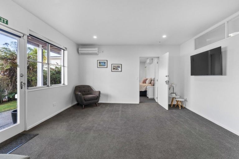 Photo of property in 87 Acacia Bay Road, Nukuhau, Taupo, 3330