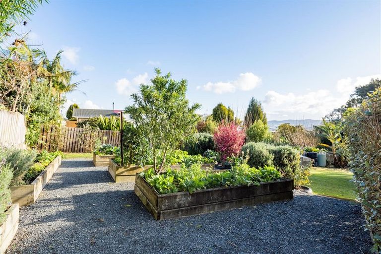 Photo of property in 4 Ross Street, Onerahi, Whangarei, 0110