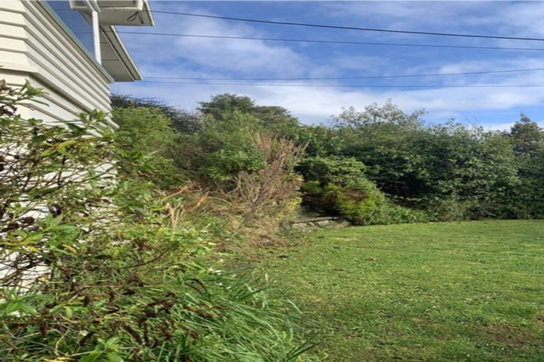 Photo of property in 339 Karori Road, Karori, Wellington, 6012