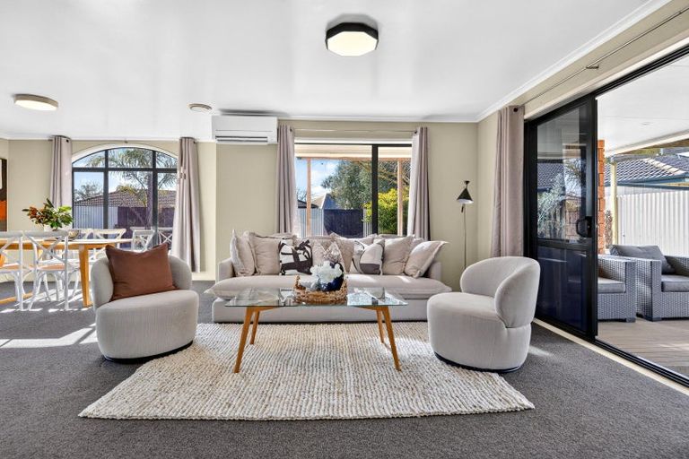 Photo of property in 94 Wentworth Drive, Rototuna North, Hamilton, 3210