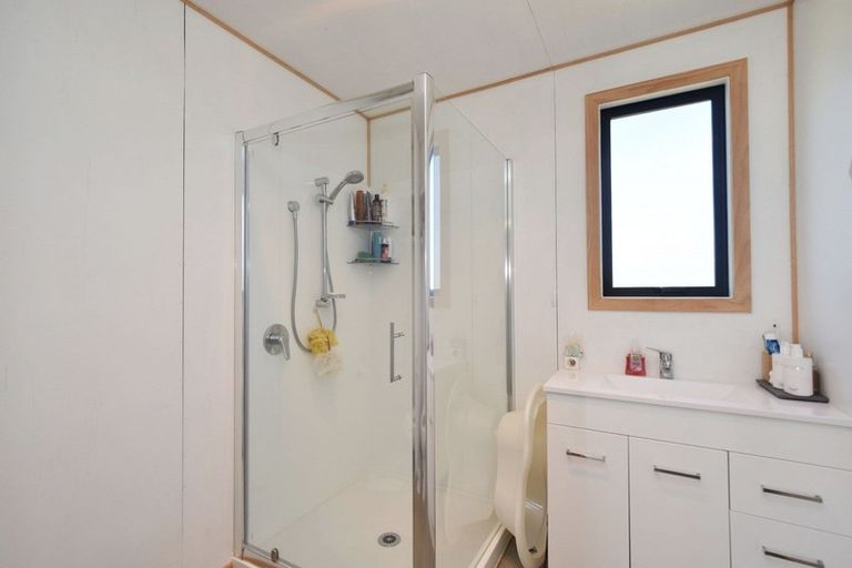 Photo of property in 283 West Plains School Road, West Plains, Invercargill, 9874