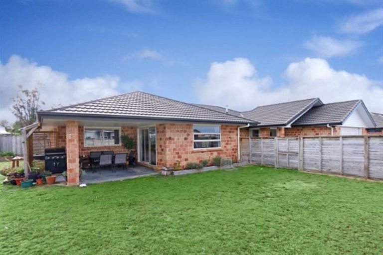 Photo of property in 4 Galea Grove, Kelvin Grove, Palmerston North, 4414