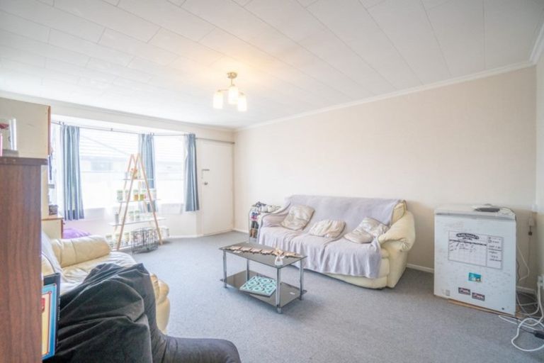 Photo of property in 3/132 Heretaunga Street, Palmerston North, 4414