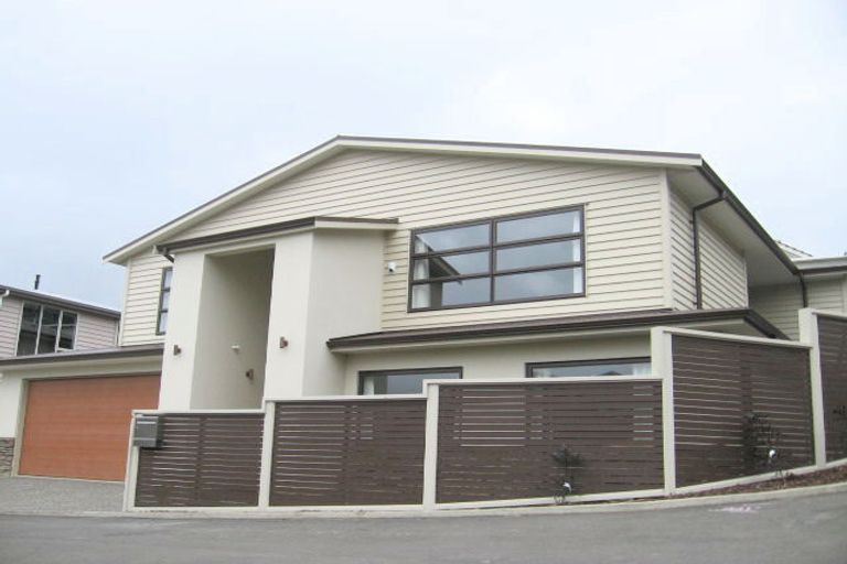 Photo of property in 34 Hawtrey Terrace, Churton Park, Wellington, 6037
