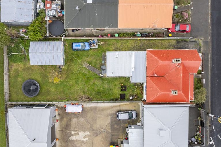 Photo of property in 179 Oxford Street, South Dunedin, Dunedin, 9012