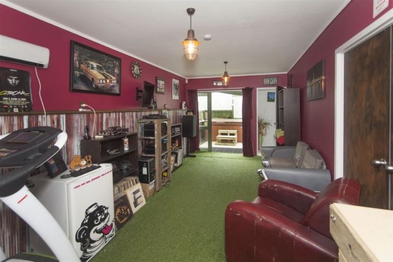 Photo of property in 5 Gerda Place, Ranui, Auckland, 0612