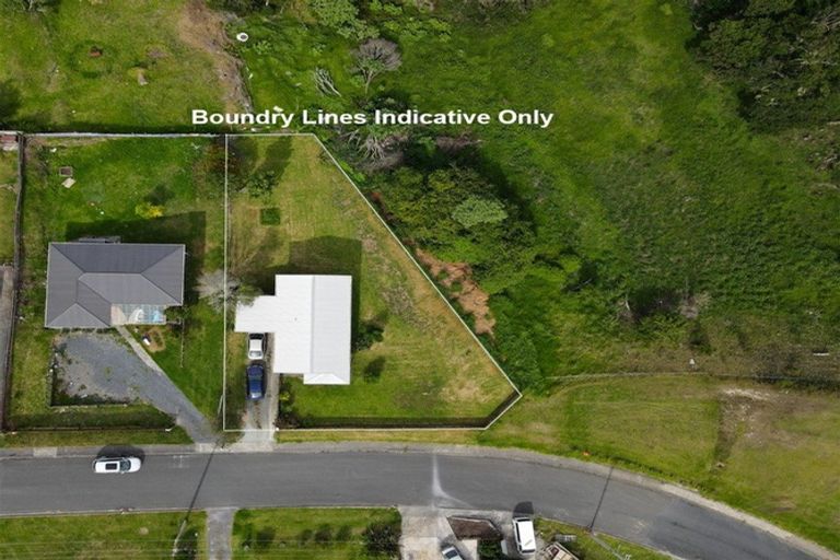 Photo of property in 36 Johnston Road, Kawakawa, 0210