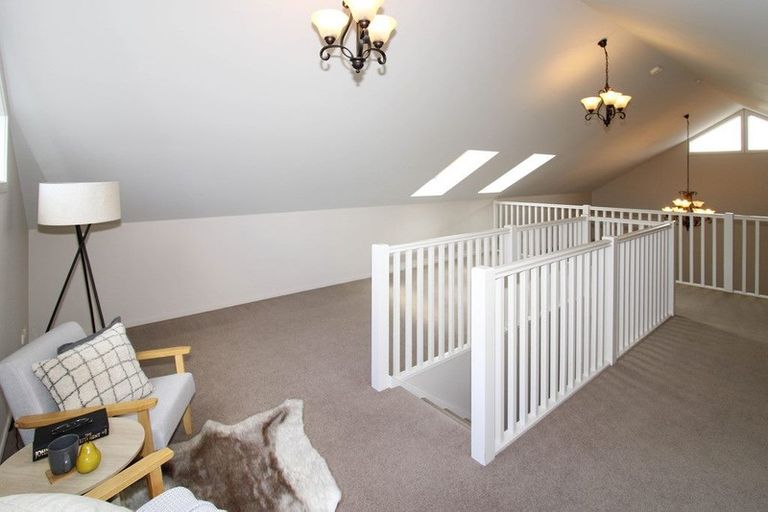 Photo of property in 3 Rexwood Estate, Carterton, 5713