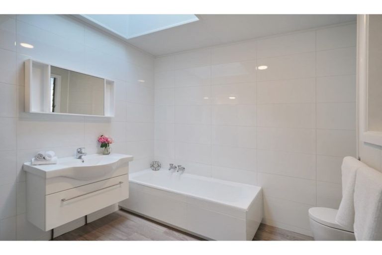 Photo of property in 50 Rogers Street, Sydenham, Christchurch, 8023