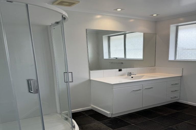 Photo of property in 1/637 High Street, Boulcott, Lower Hutt, 5010