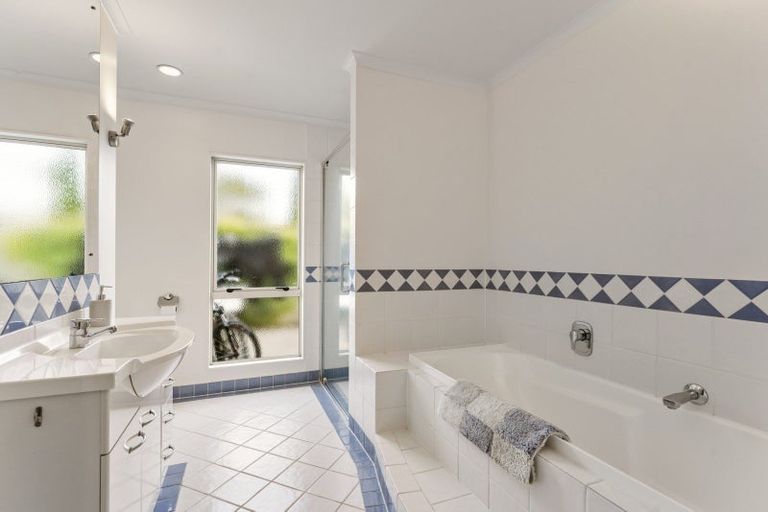 Photo of property in 4 Havana Key, Papamoa Beach, Papamoa, 3118