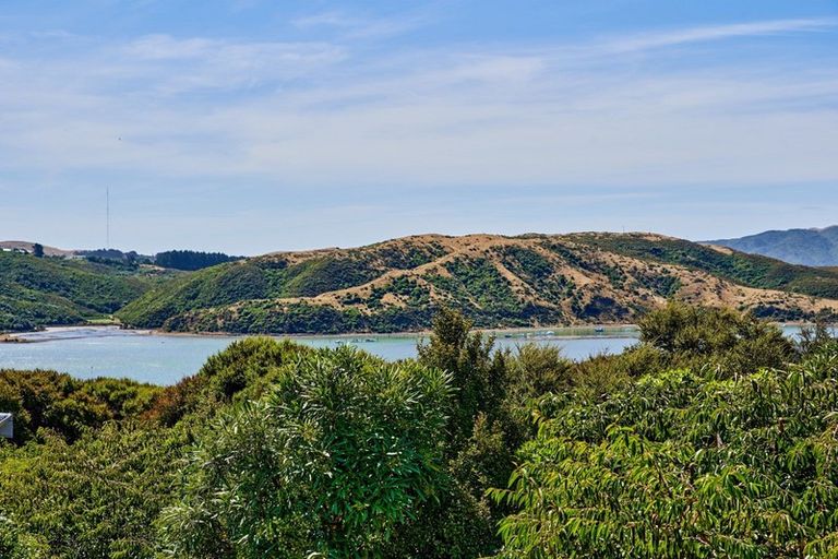 Photo of property in 12 Dornoch Place, Papakowhai, Porirua, 5024