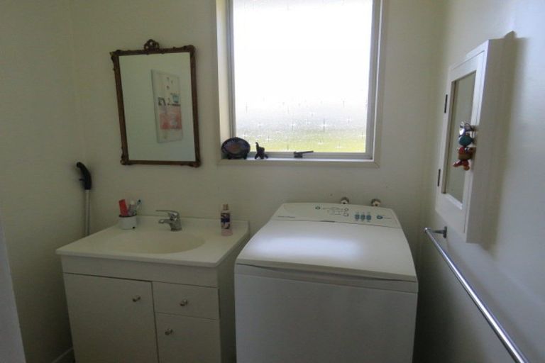 Photo of property in 37 Burnett Street, Kakanui, Oamaru, 9495