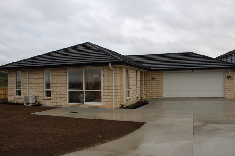 Photo of property in 12 Ulcoats Lane, Pokeno, 2402