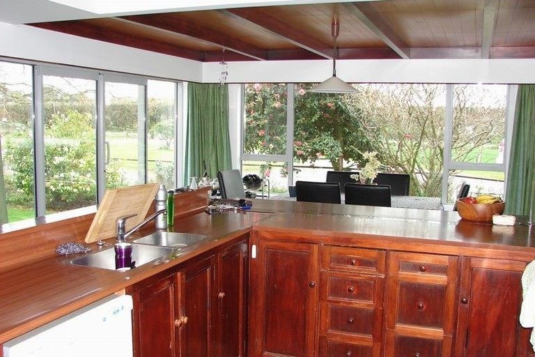 Photo of property in 318 Winton Lorneville Highway, Thomsons Crossing, Winton, 9781