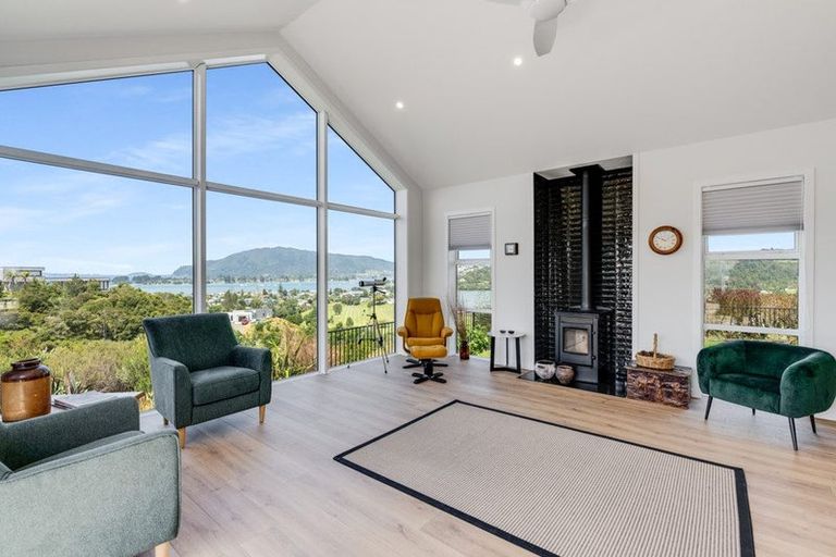 Photo of property in 17 Azimuth Road, Tairua, 3508