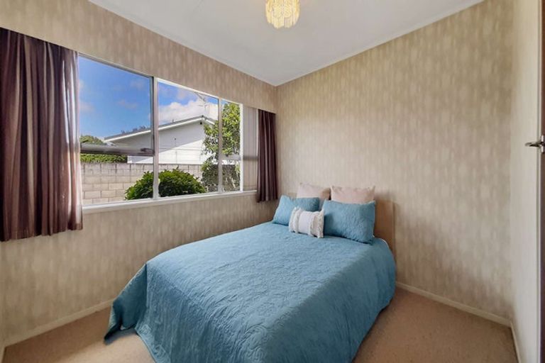 Photo of property in 27 Browning Crescent, Owhata, Rotorua, 3010