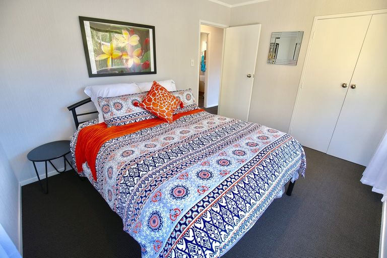 Photo of property in 11 Matipo Crescent, Pukete, Hamilton, 3200