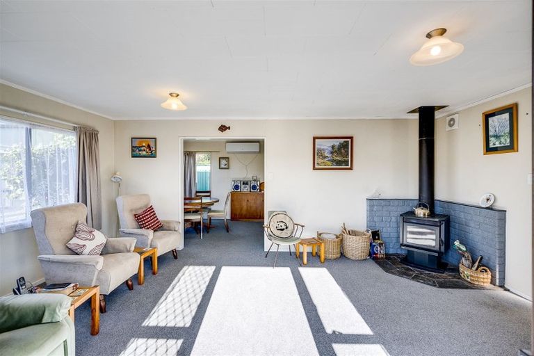 Photo of property in 8 Cardiff Place, Tamatea, Napier, 4112