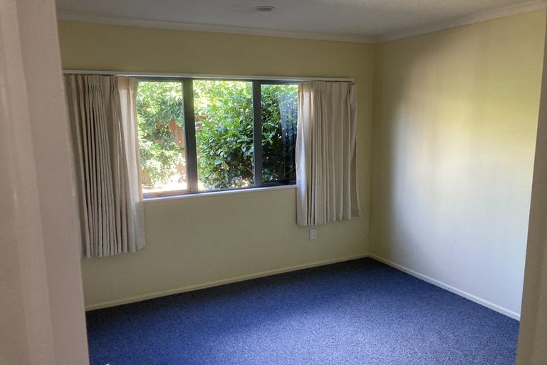 Photo of property in 11 Chatswood Place, Rototuna, Hamilton, 3210