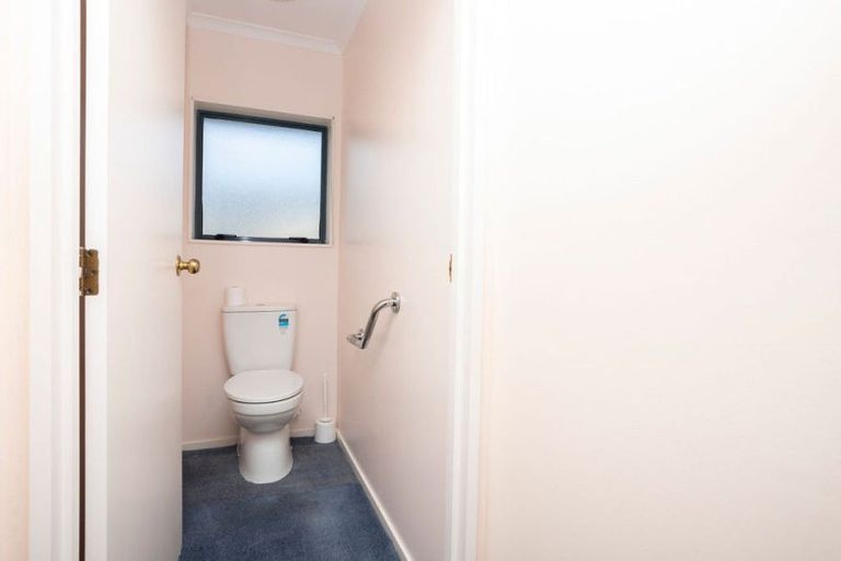 Photo of property in 19a Burns Street, Dannevirke, 4930