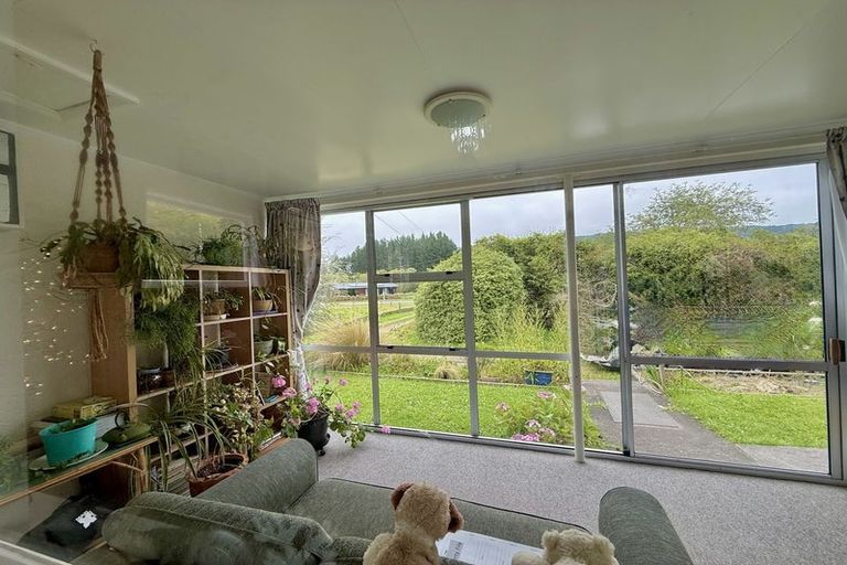 Photo of property in 104 Mill Road, Waimate, 7978