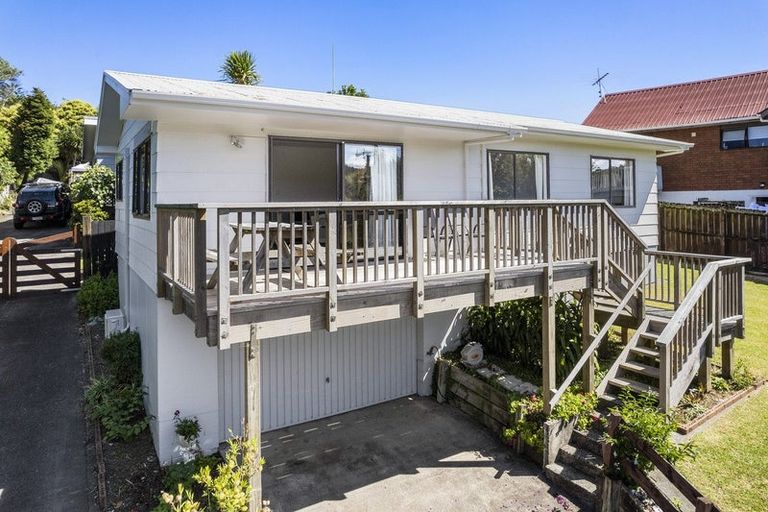 Photo of property in 2/26 Otanerua Road, Hatfields Beach, Orewa, 0931