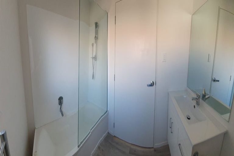 Photo of property in 32 Mervan Street, Mangere East, Auckland, 2024