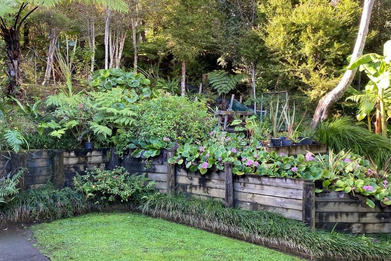 Photo of property in 9 Arabella Road, Opua, 0200