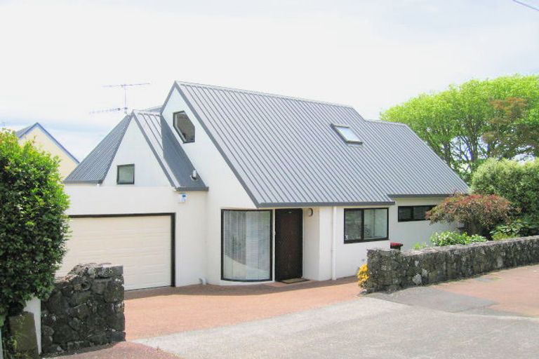 Photo of property in 68 St Johns Road, St Johns, Auckland, 1072