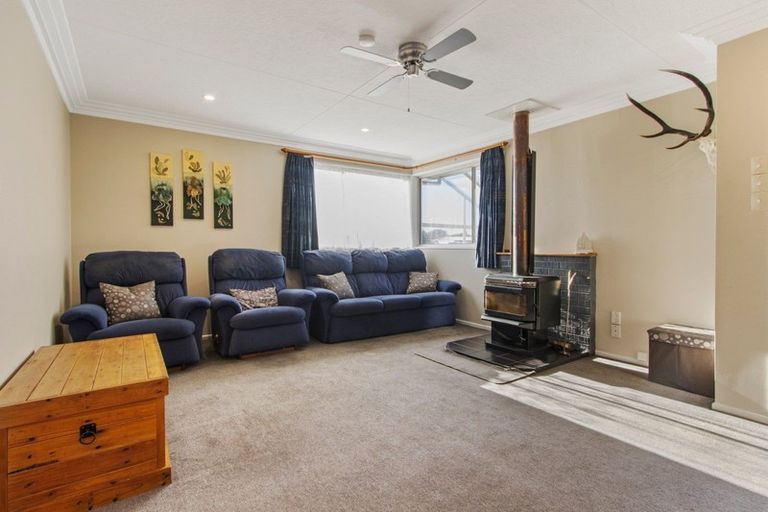 Photo of property in 11 Nevis Crescent, Grasmere, Invercargill, 9810